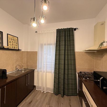 Vila Dani シナヤ エクステリア 写真